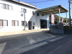 廃車ドットコム・岐阜の建物