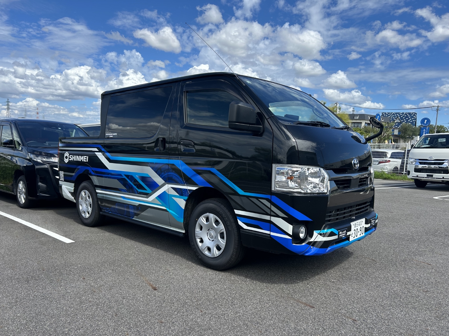 ハイエースバン？トラック？